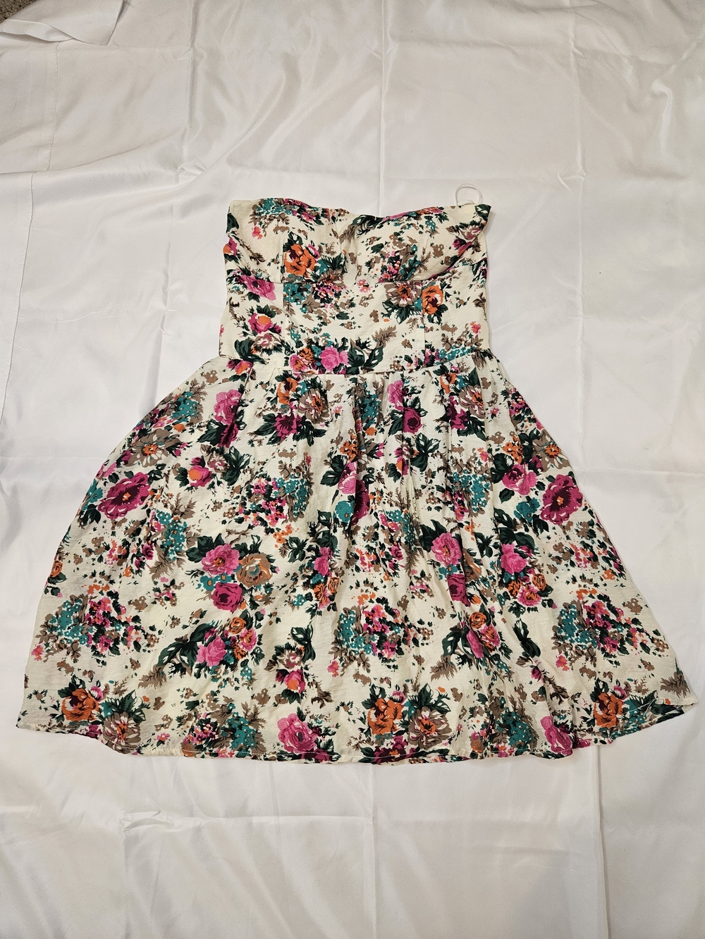 Floral Strapless Sweetheart Fit-and-Flare Dress in Cream Multi Cottagecore Boho